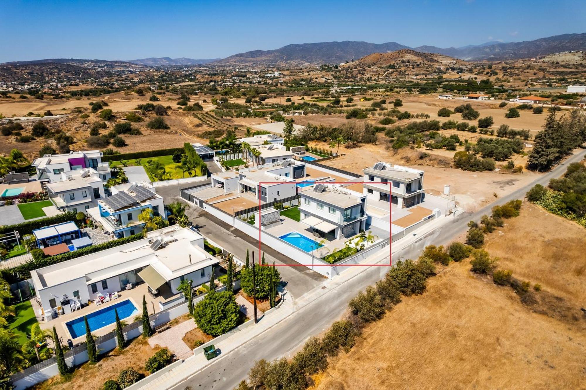 Villa Eleni By Ezoria Villas Limasol Dış mekan fotoğraf